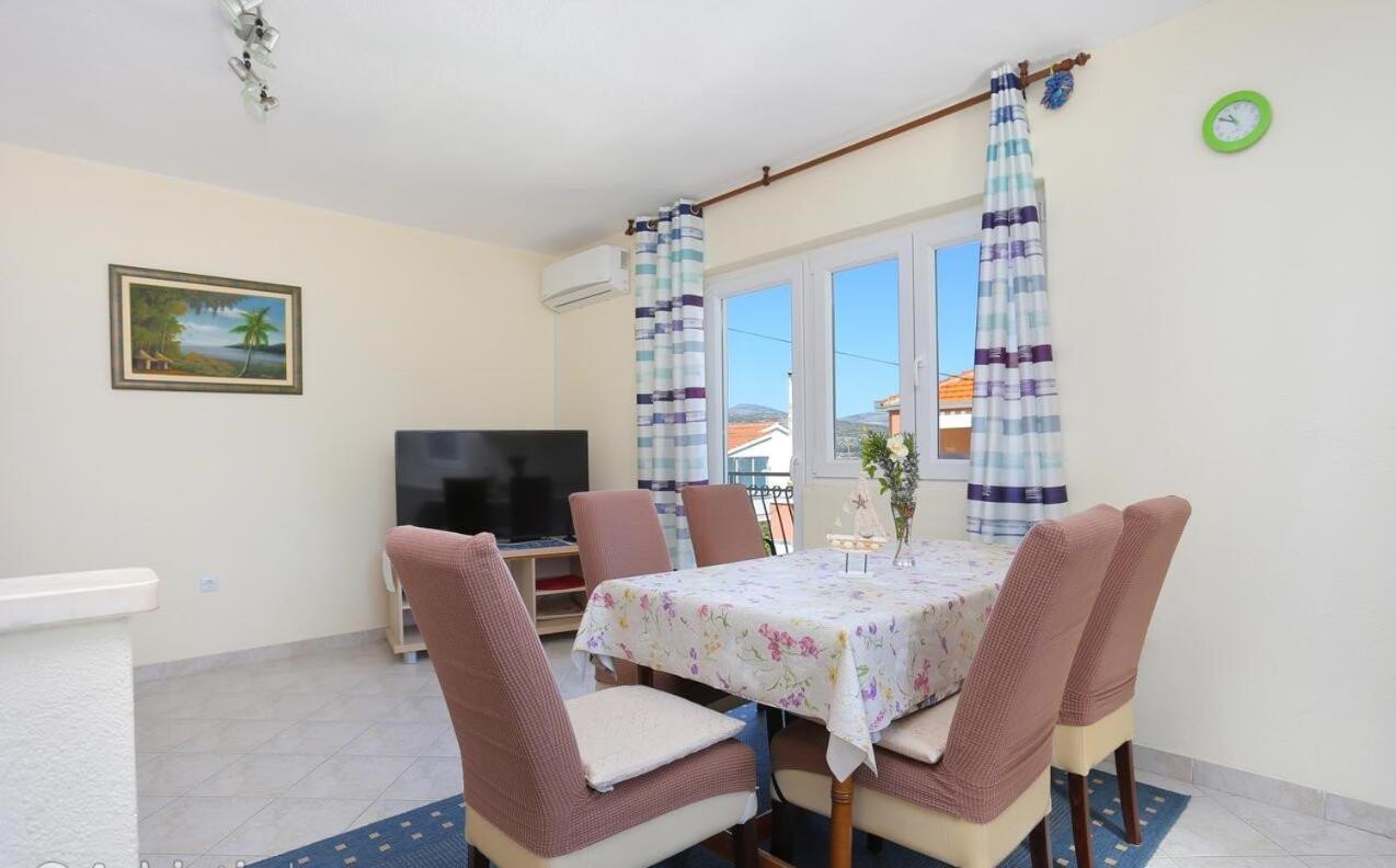 Katja Apartment トロギール エクステリア 写真