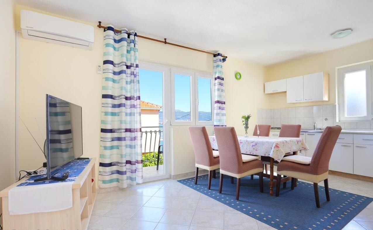 Katja Apartment トロギール エクステリア 写真