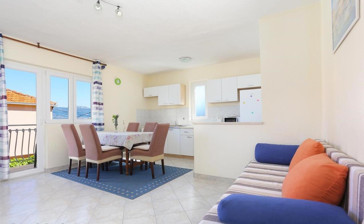 Katja Apartment トロギール エクステリア 写真